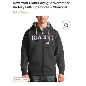New York giants NFL team apparel New with tags full zip hooded jacket Antigua me